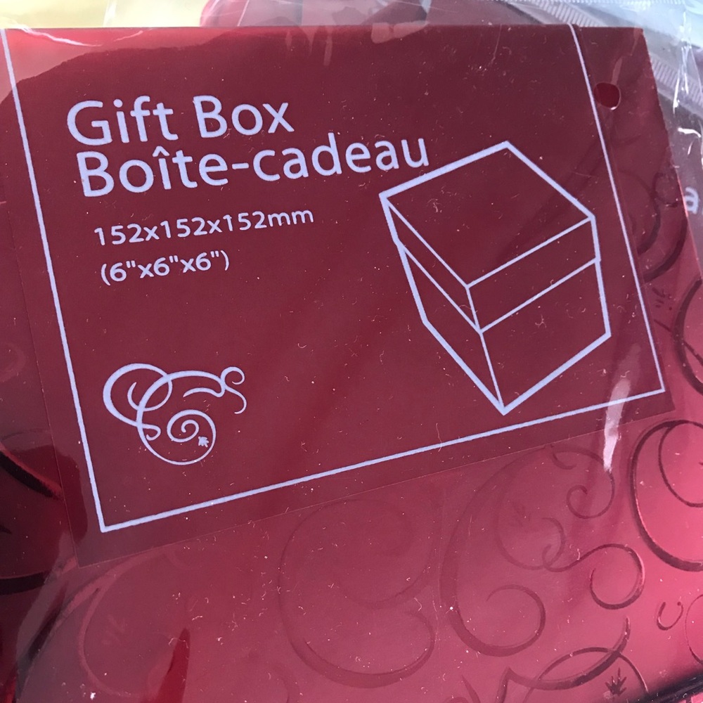 New Packaged Gift Box Lot - Picture 3 of 4